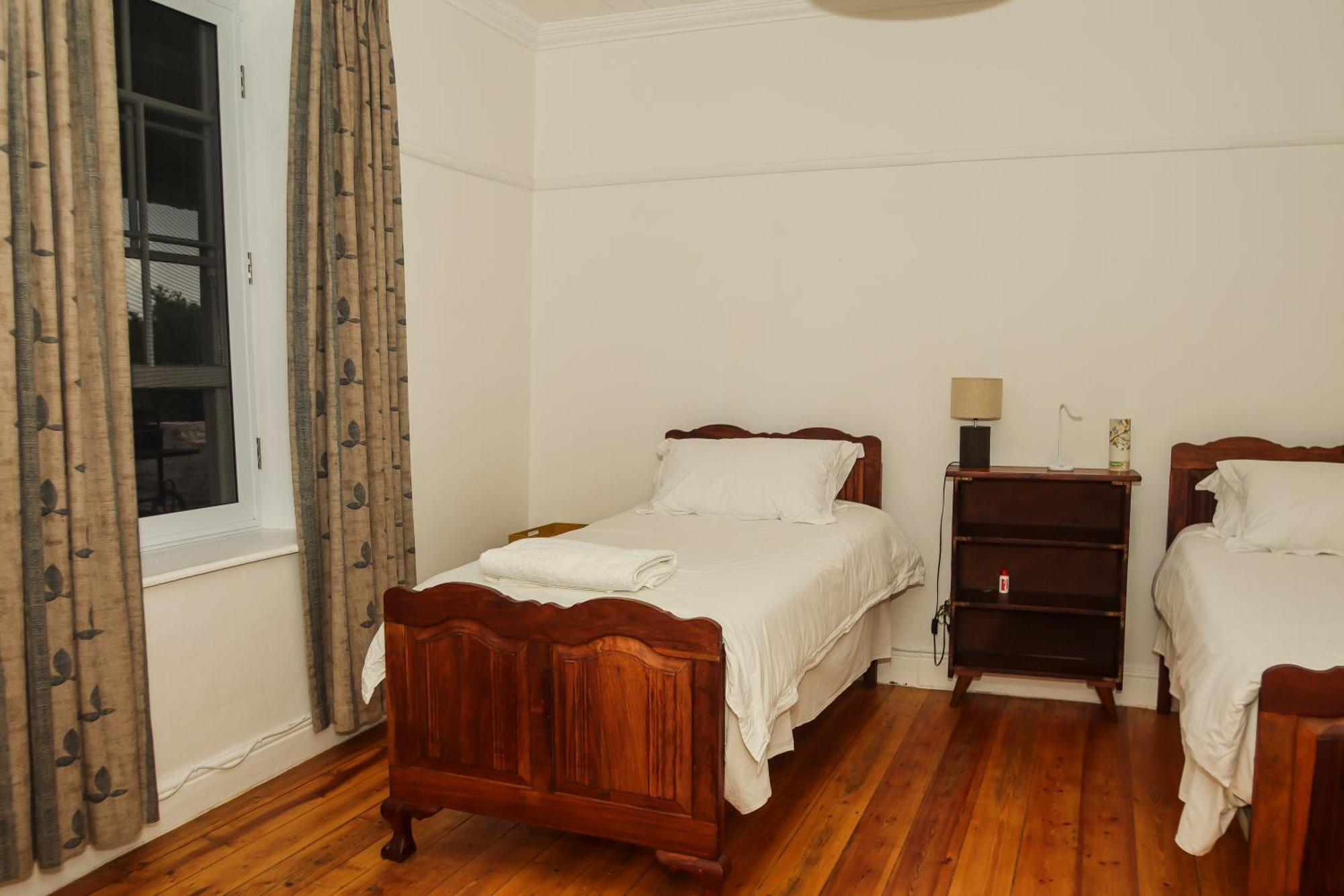 Grootfontein Farm House Бофорт Уест Екстериор снимка